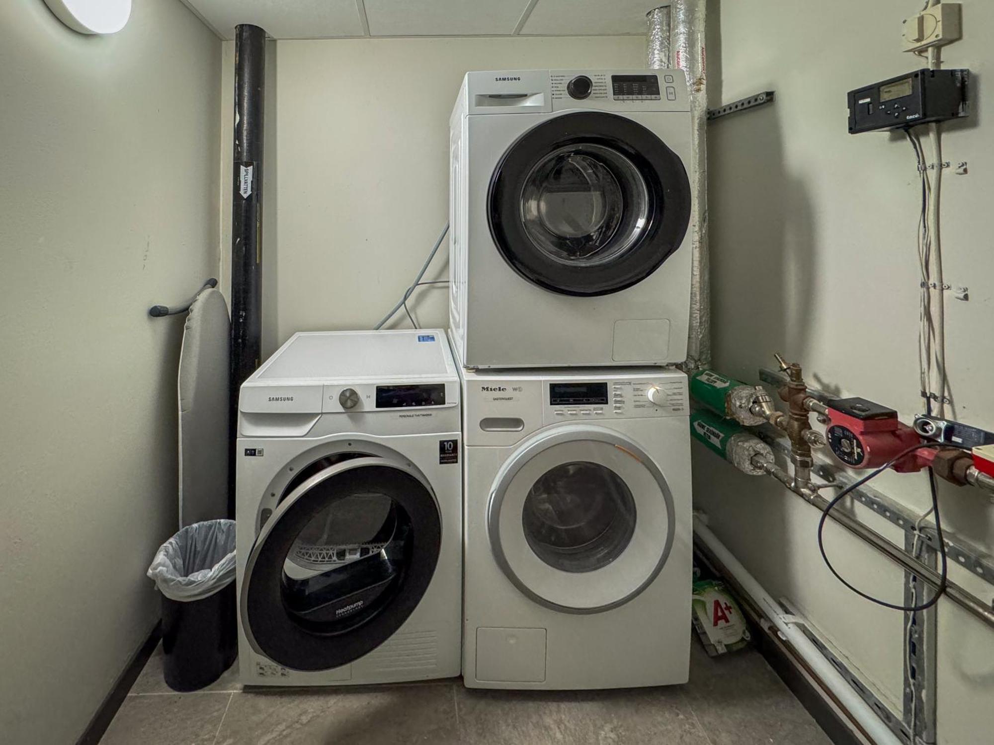 Joenkoeping Hotel Apartments ภายนอก รูปภาพ